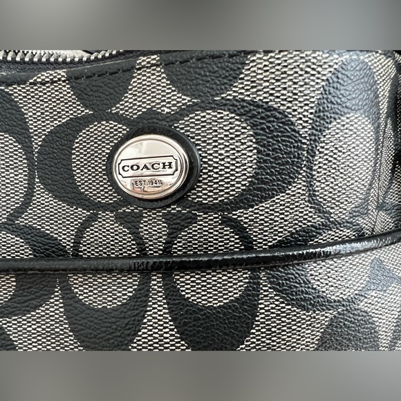 PRE-OWNED Coach Diaper Bag Tote Grey/Black Large - Picture 3 of 13